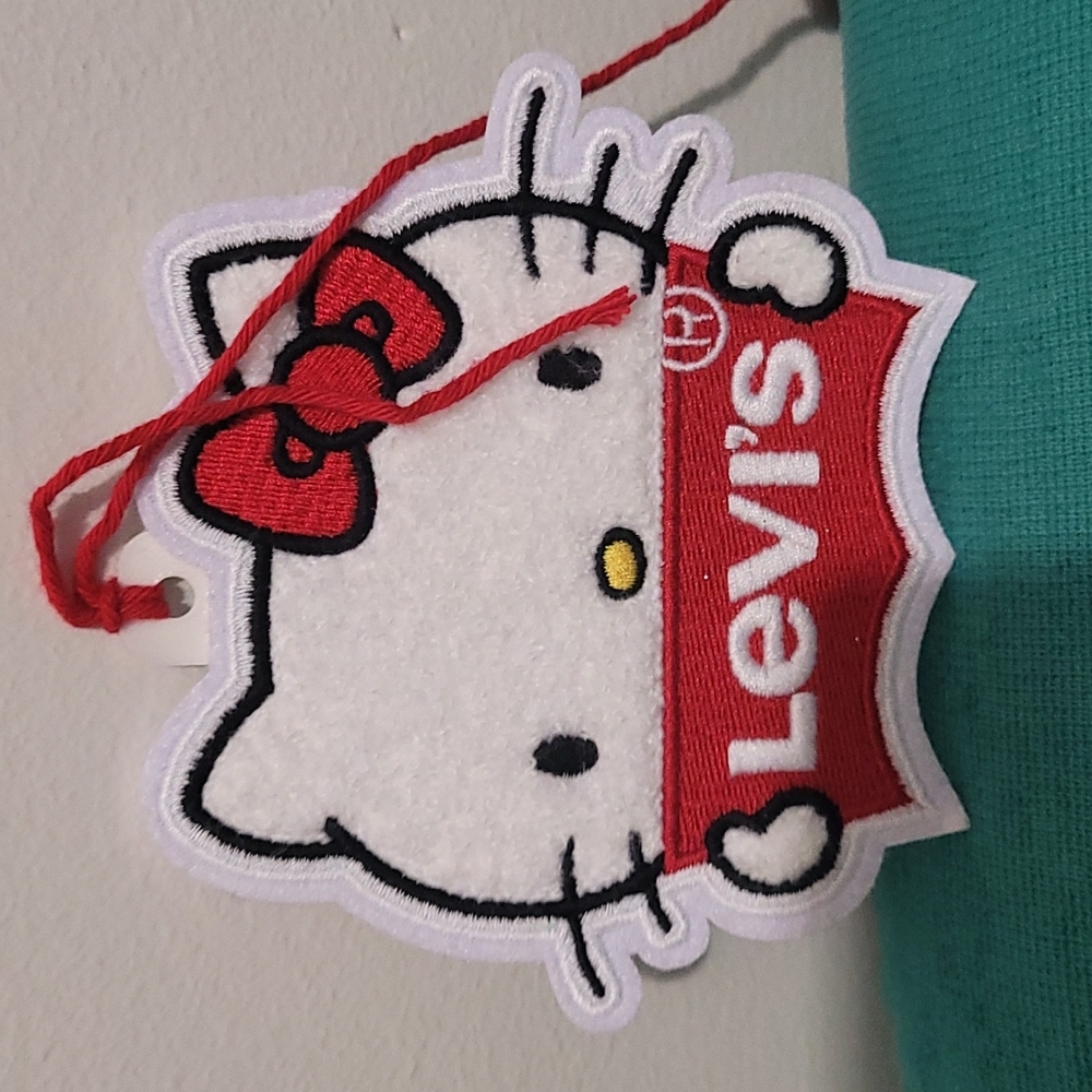 Hello Kitty 45th anniversary Levi's patch